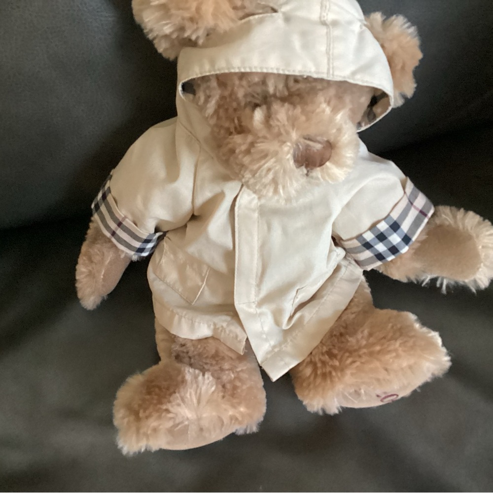 Burberry perfume bear